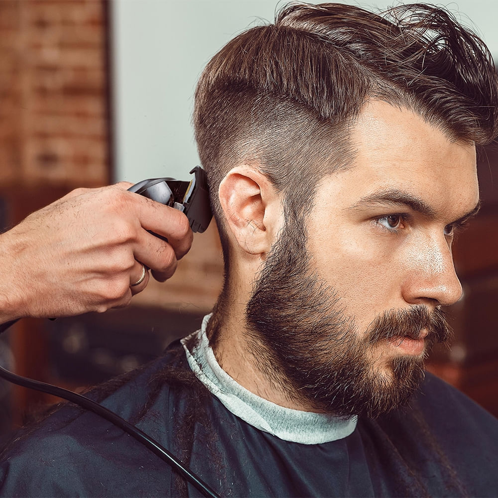 Cortador de Cabelo Profissional com Lâmina Titanium e Acessórios 220v Multi EB037