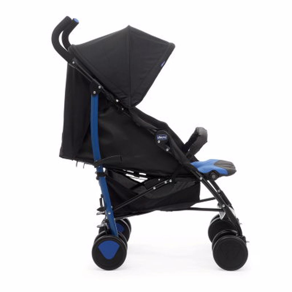Carrinho de Bebê Echo com Bumper Bar Chicco Azul