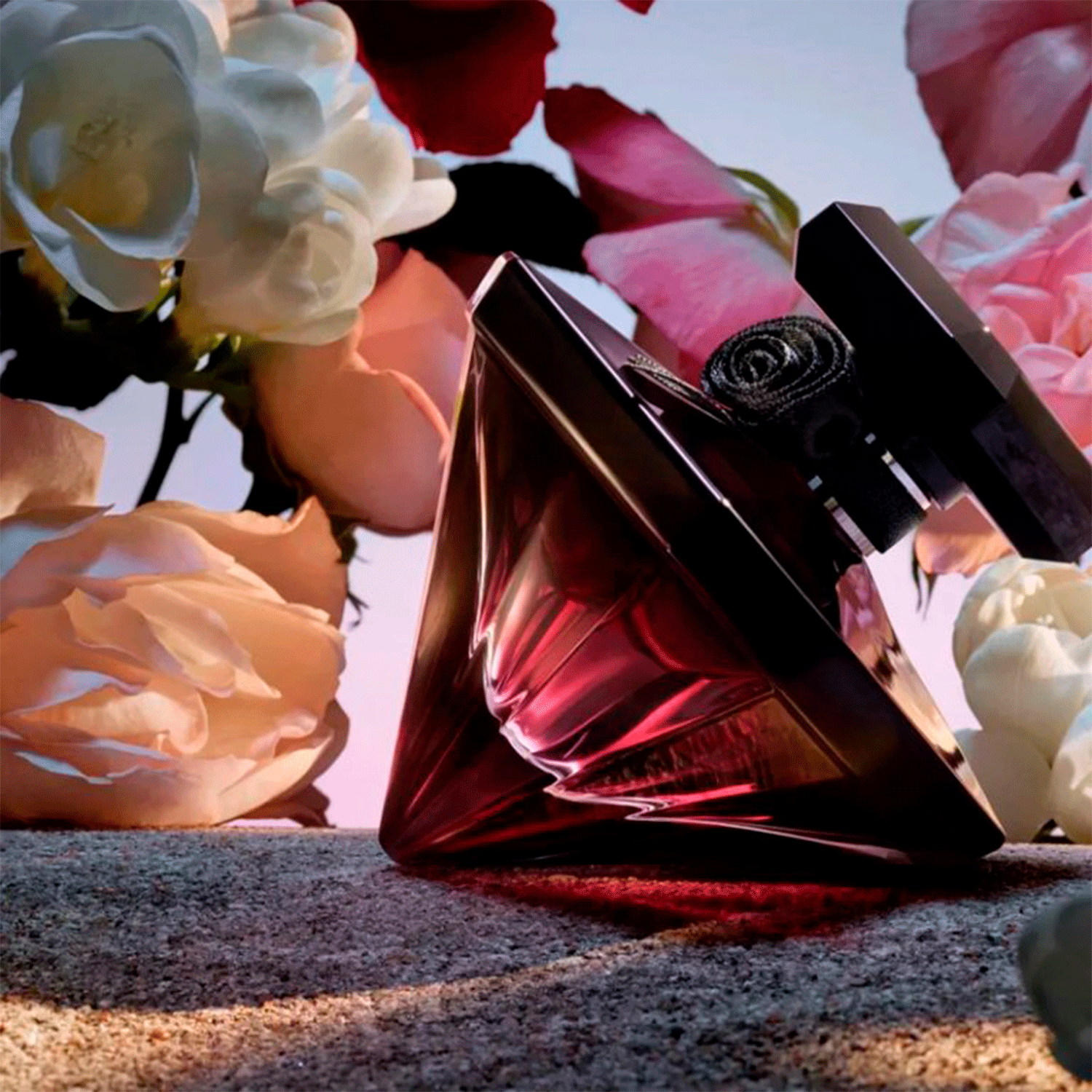 Perfume Feminino Lancôme La Nuit Tresor Fleur de Nuit Eau de Parfum 30ml