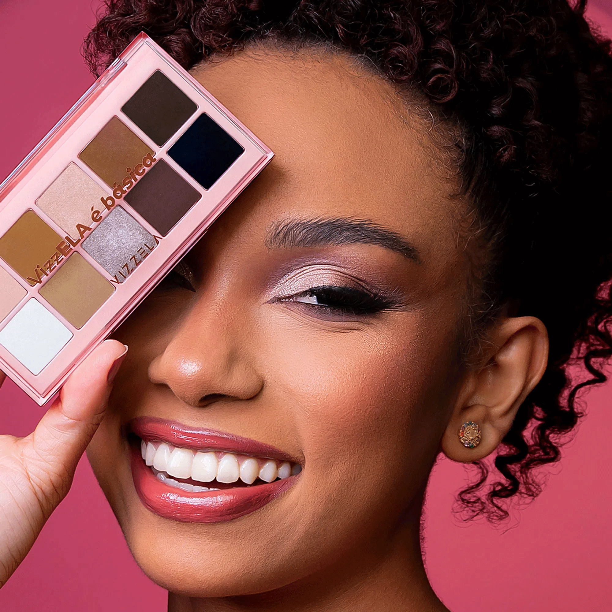 Paleta de Sombras Vizzela Ela é Básica