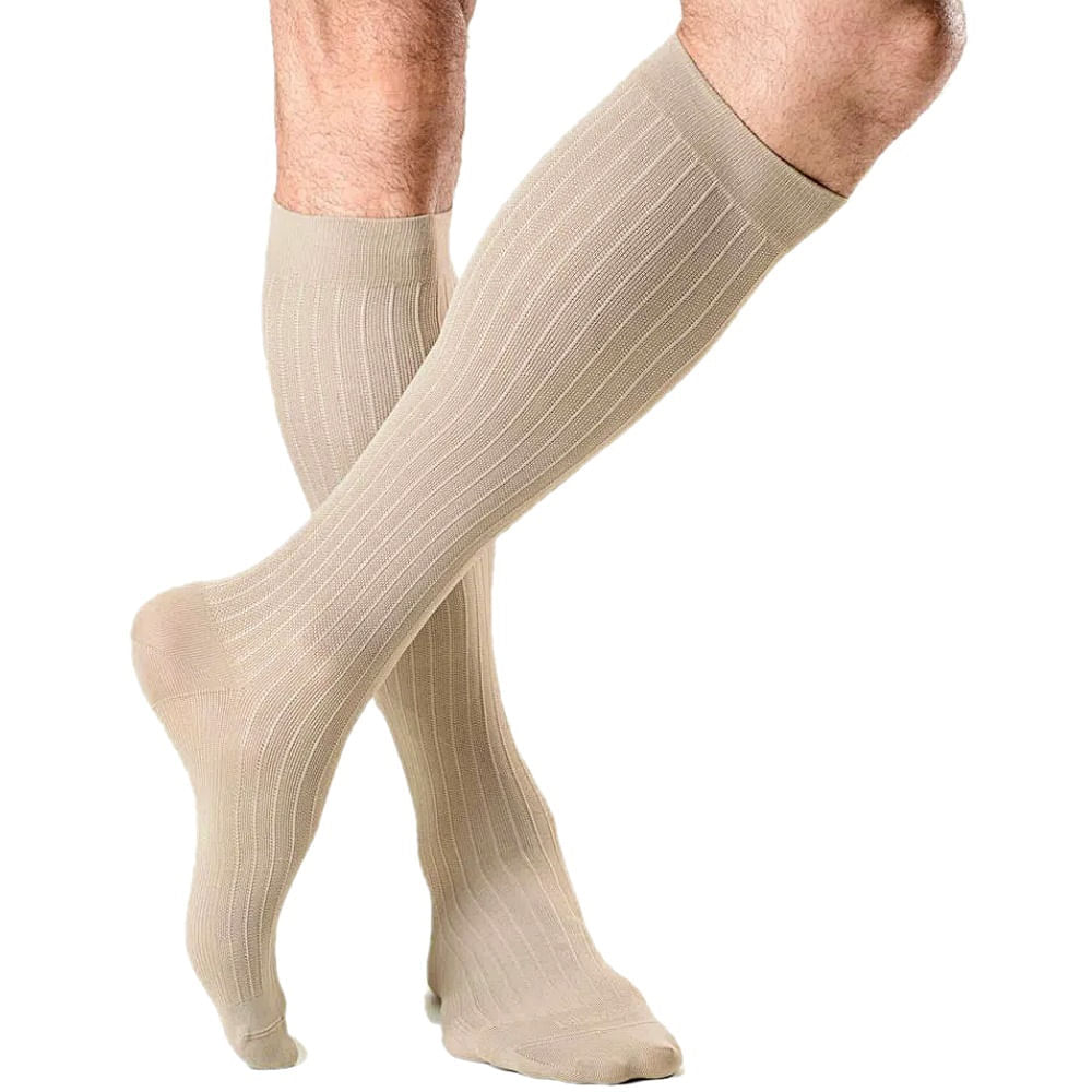 Meia 3/4 Masculina Actitud 20-30 mmHg Fechada Caqui Tam M