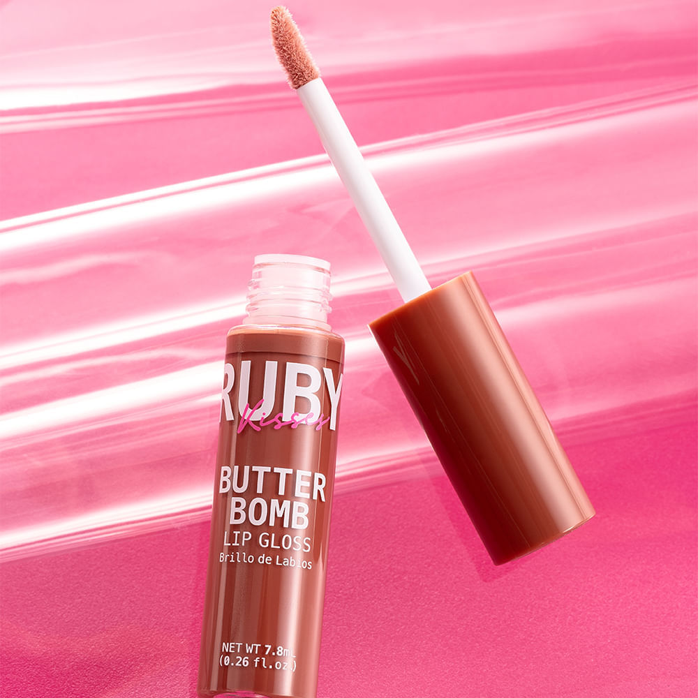 Butter Bomb Gloss Ruby Kisses Cor Warm Hug Warm Hug