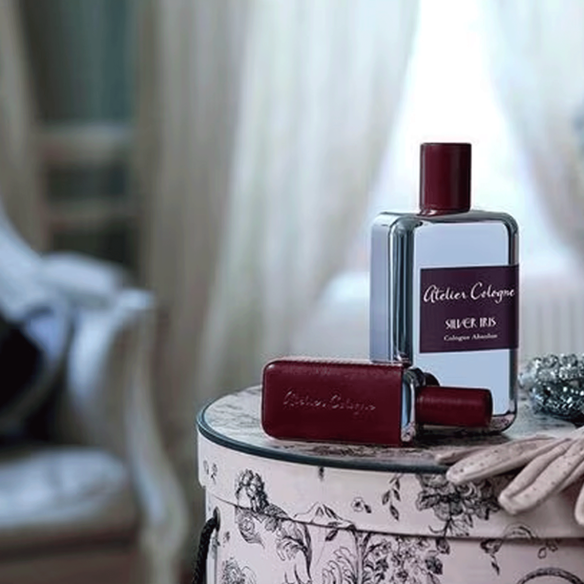 Atelier Cologne Silver Iris Cologne Absolue - Perfume Unissex 100ml