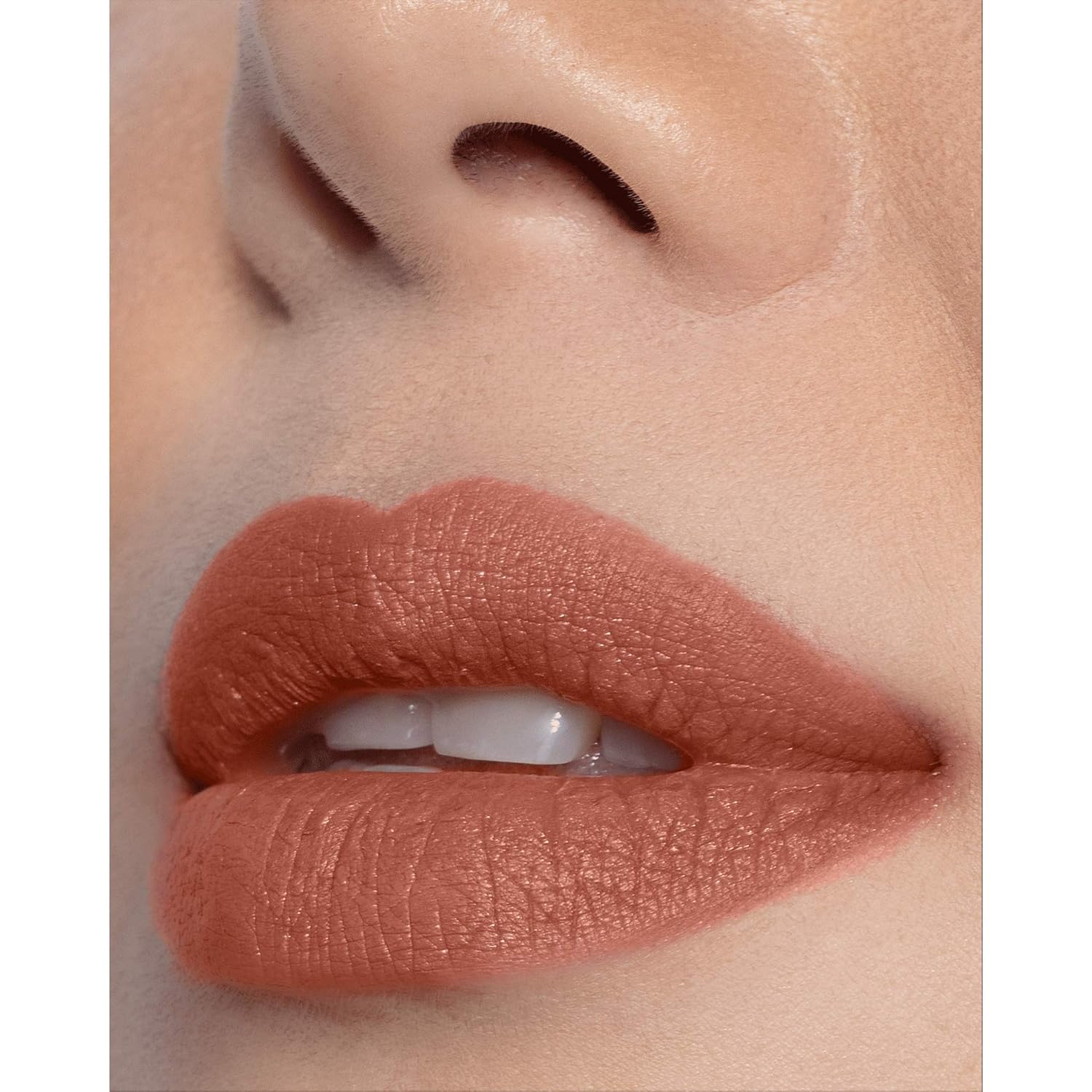Milani Stay Put Matte Lip Crayon - Lápis Labial Fosco NULO