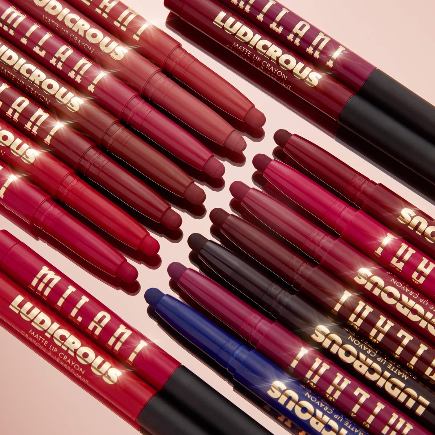 Milani Stay Put Matte Lip Crayon - Lápis Labial Fosco NULO