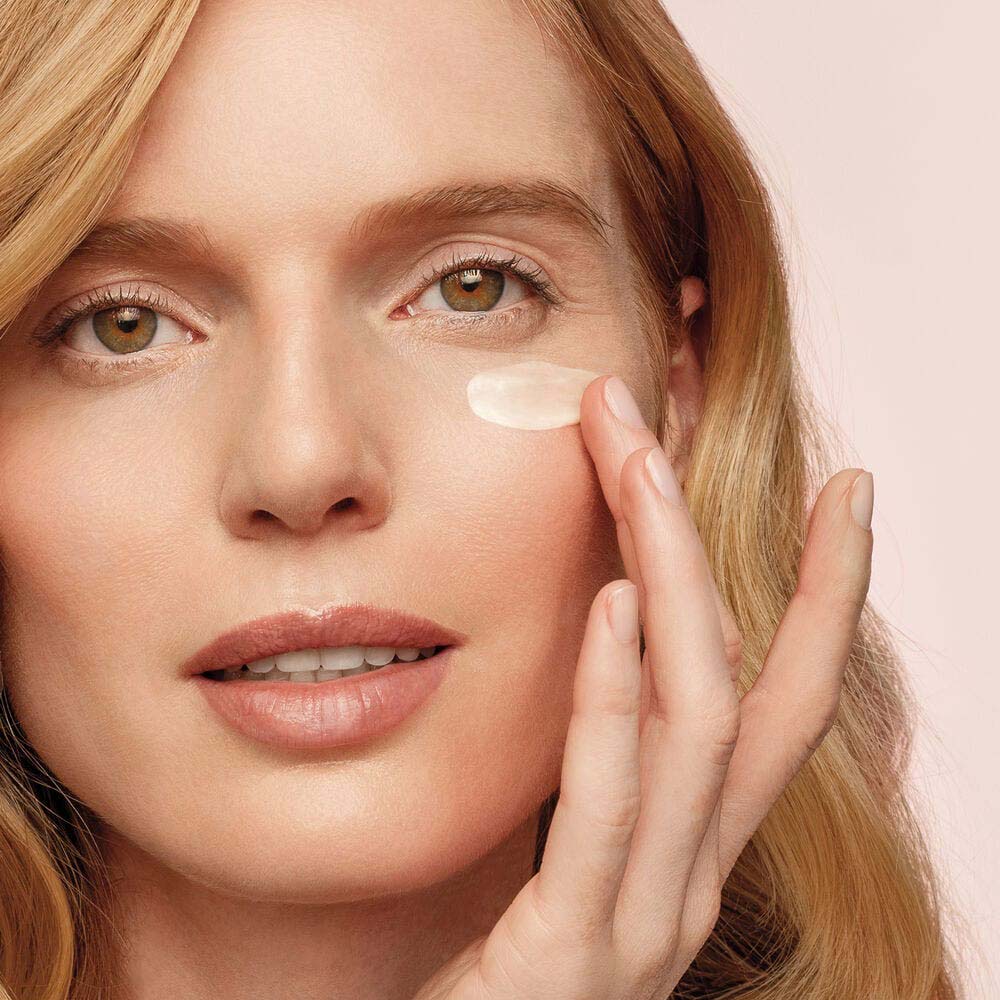 Creme Antirrugas para Olhos Shiseido Benefiance Wrinkle Smoothing Eye Cream 15ml