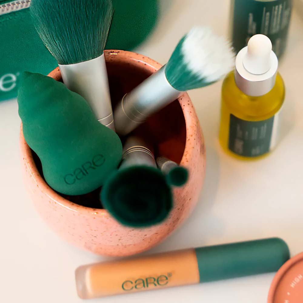 Care Natural Beauty Kit com 4 Pinceis + Esponja Kit