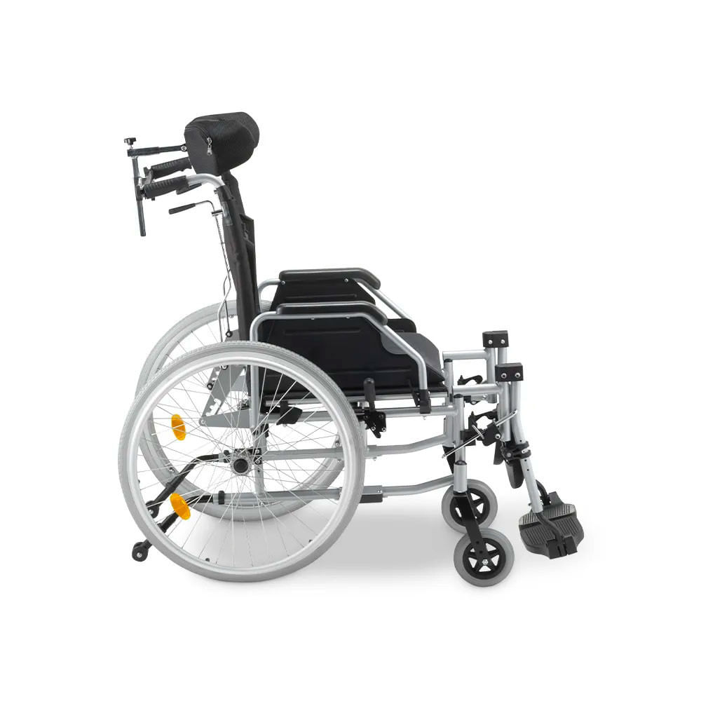 Cadeira de Rodas D700 Reclinável AVD em Alumínio Dobrável até 130 Kg Dellamed