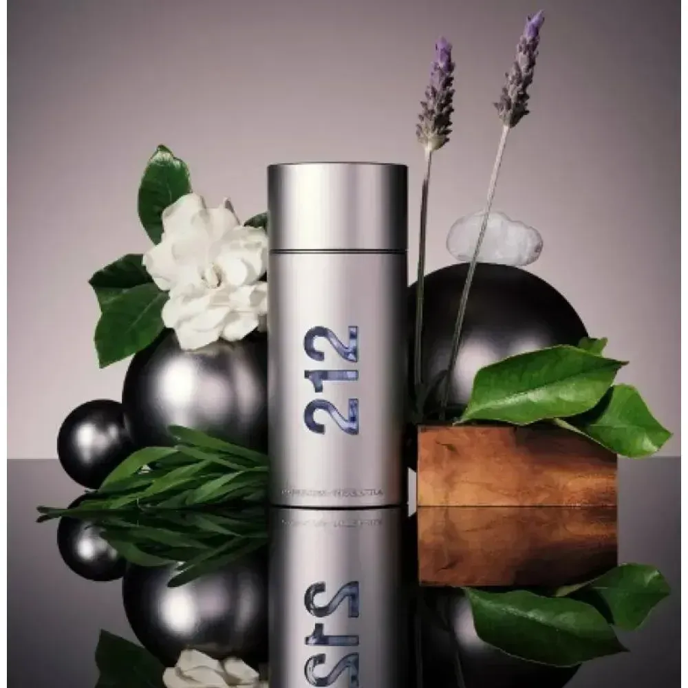 Carolina Herrera 212 Men Nyc Eau de Toilette Perfume Masculino 100ml