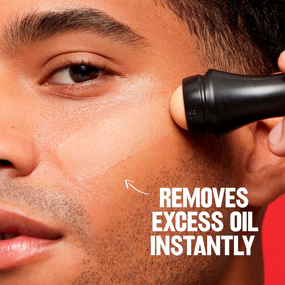 Oil Control On-the-go Face Volcanic Stone Roller Revlon 50g