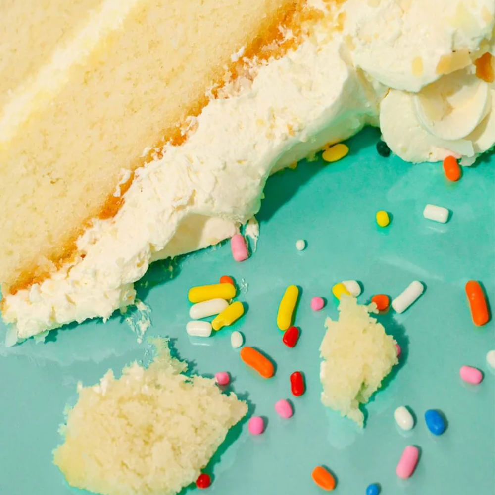 EOS Stick Lip Balm Smoth Birthday Cake