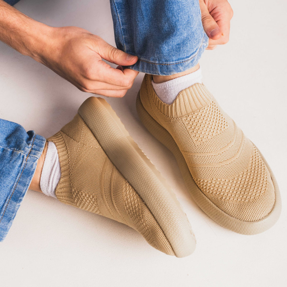 Tênis Ortopédico Flyfeet Nuvem Knit Ortho Pauher Bege Tamanho 34/35