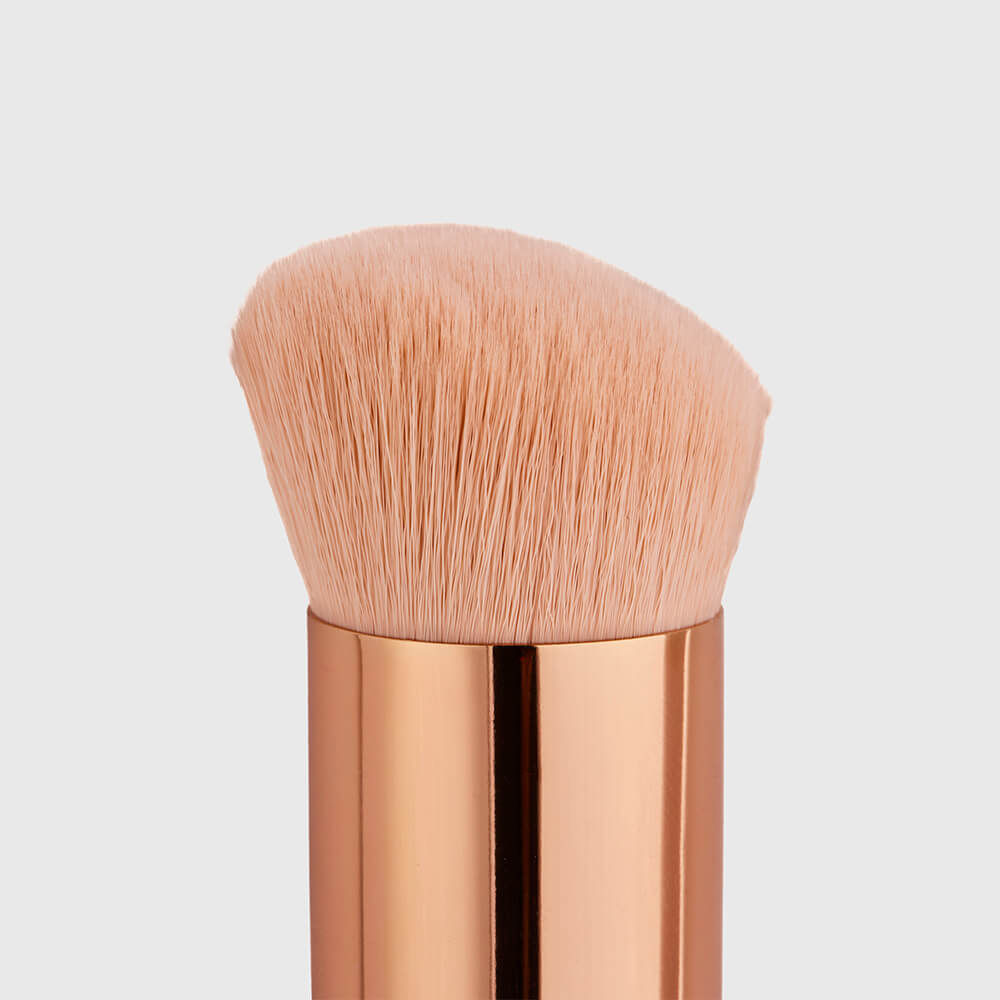 Pincel de Maquiagem Angulado Liquid Angled Brush Ocn23