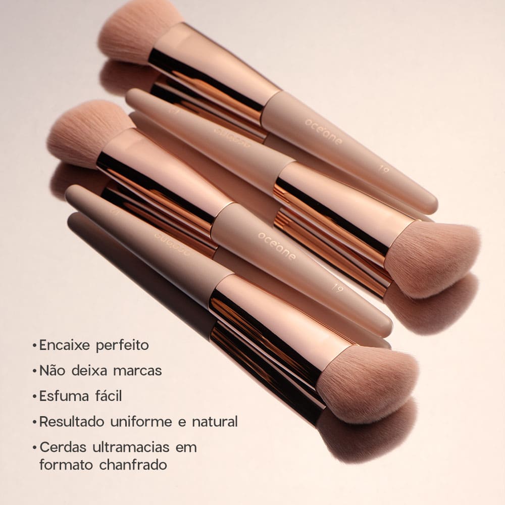 Pincel de Maquiagem para Contorno Angled Contour Brush Ocn19