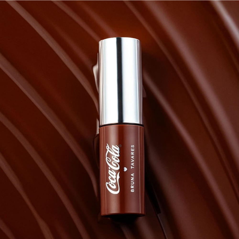 Oil Tint Labial Bt Coca-Cola Bruna Tavares Cor Spicy