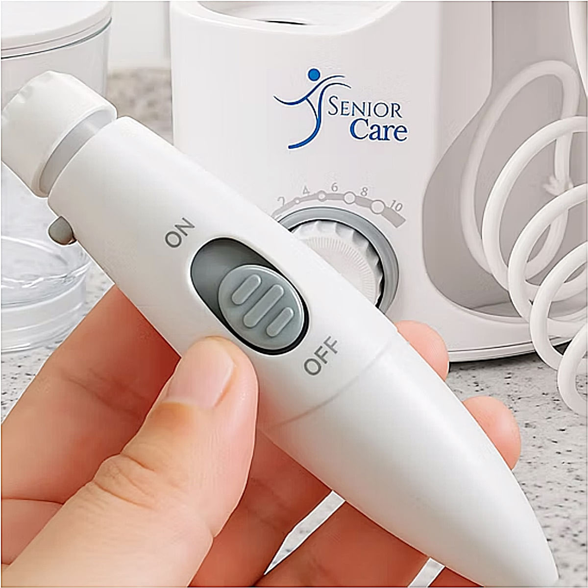Irrigador e Higienizador Oral Senior Care 600ml Bivolt