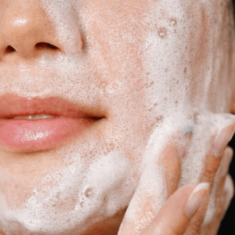 Kit Limpeza Facial Eternity Alergoshop Sabonete Facial 75g + Água Micelar 120ml