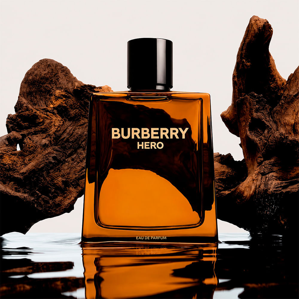 Kit Burberry Hero Masculino Eau de Parfum 100ml + Eau de Parfum Travel Spray 10ml
