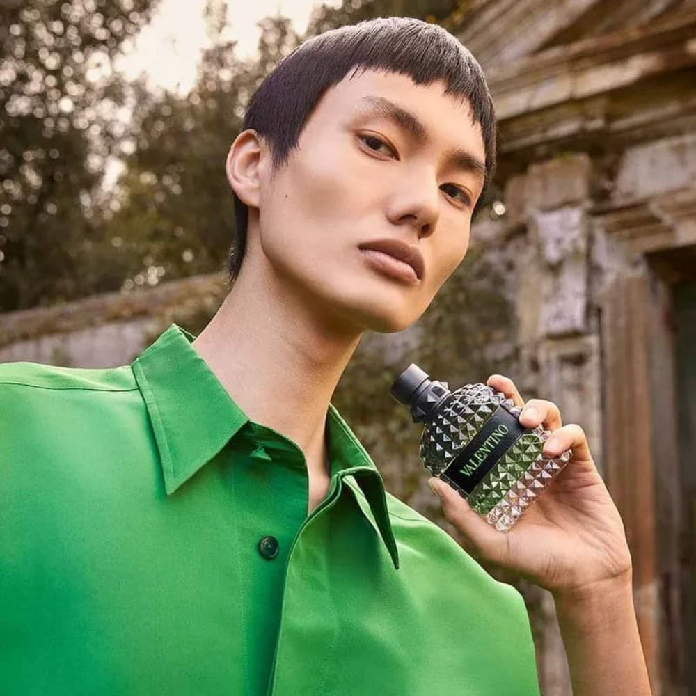 Perfume Masculino Born In Roma Green Stravaganza Uomo Valentino Eau de Toilette 100ml